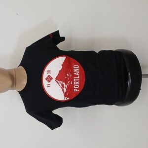 Columbia Portland T-Shirt Size Small